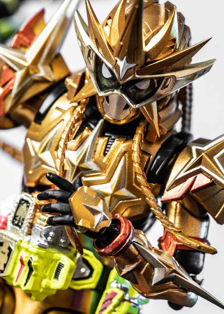 模玩假面骑士封面图