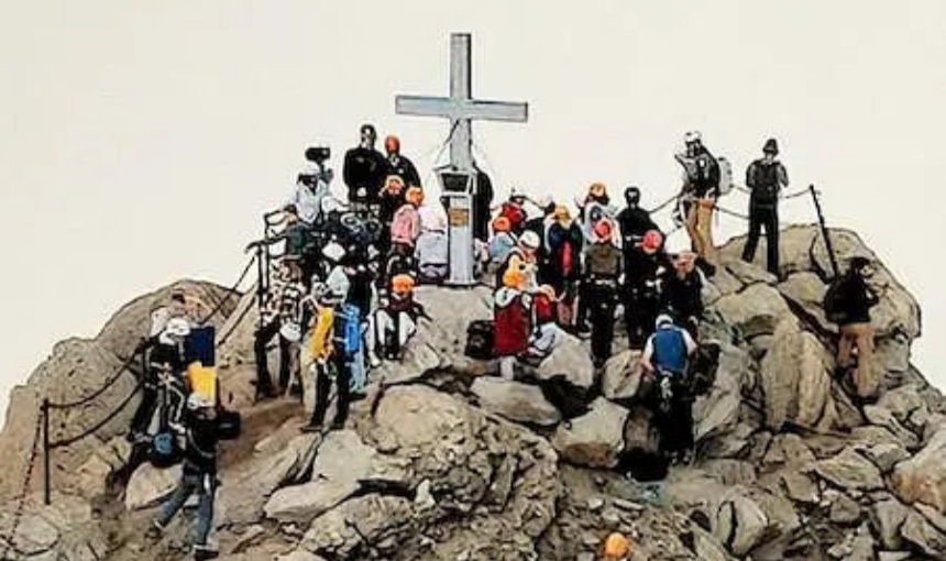 陪你在山巅找勇气