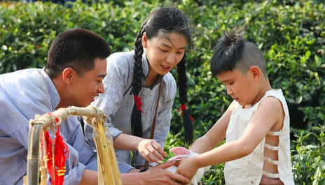 仙人坝的红衣兜