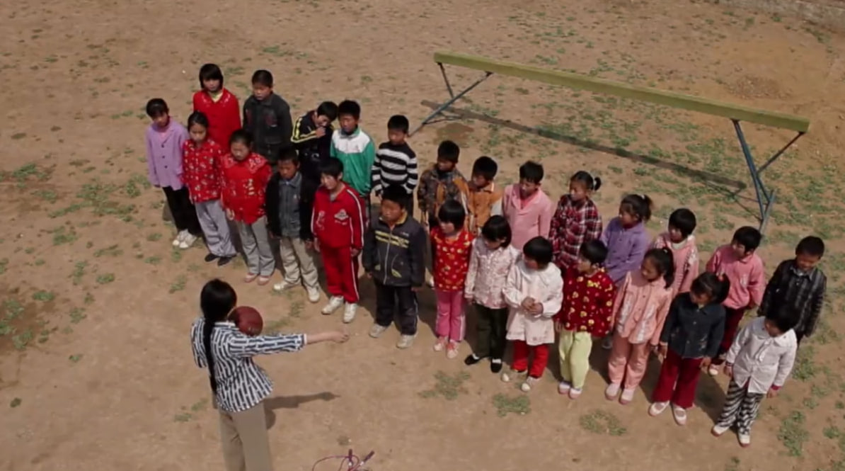 起立，老师好！