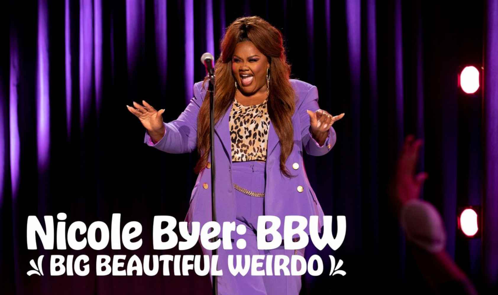 妮可·拜耳：大码怪美人