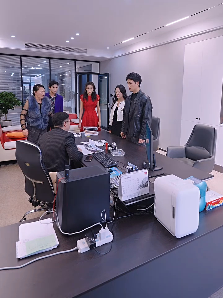 逆袭之最强搬砖工