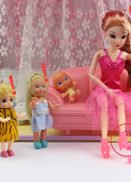 芭比娃娃一家的生活日语常