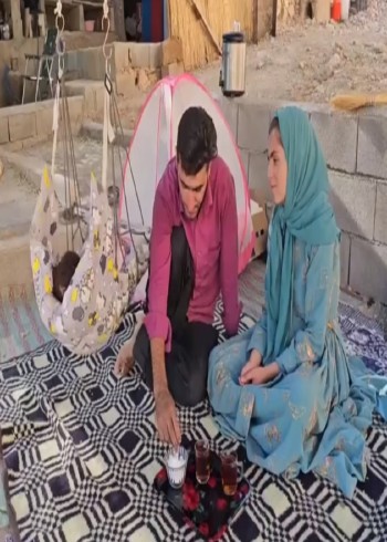 游牧小夫妻欧文和萨拉