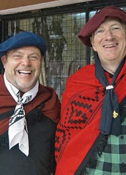 两个朋友一个加乌乔人式的冒险