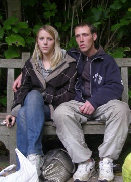 母女对抗海洛因