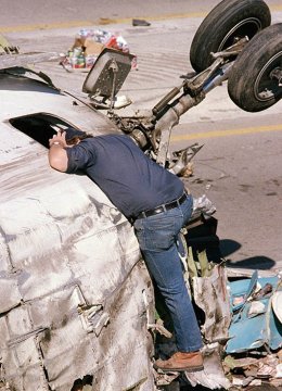 飞机失事幸存者