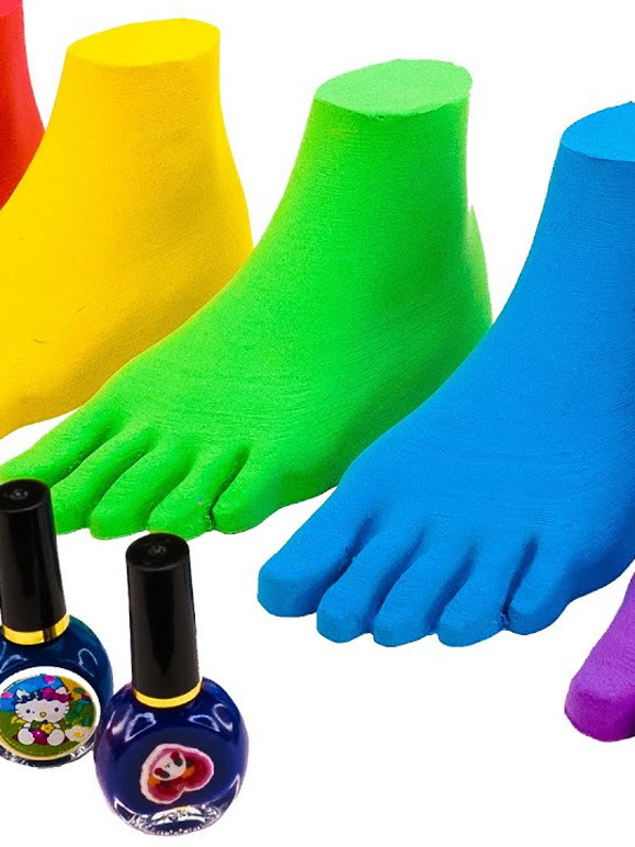 佩奇爱玩五彩沙