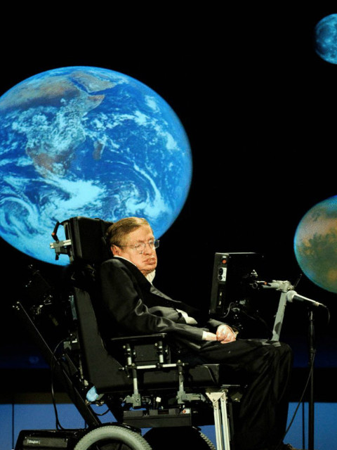 霍金来自无限的过往，去到无限的未来