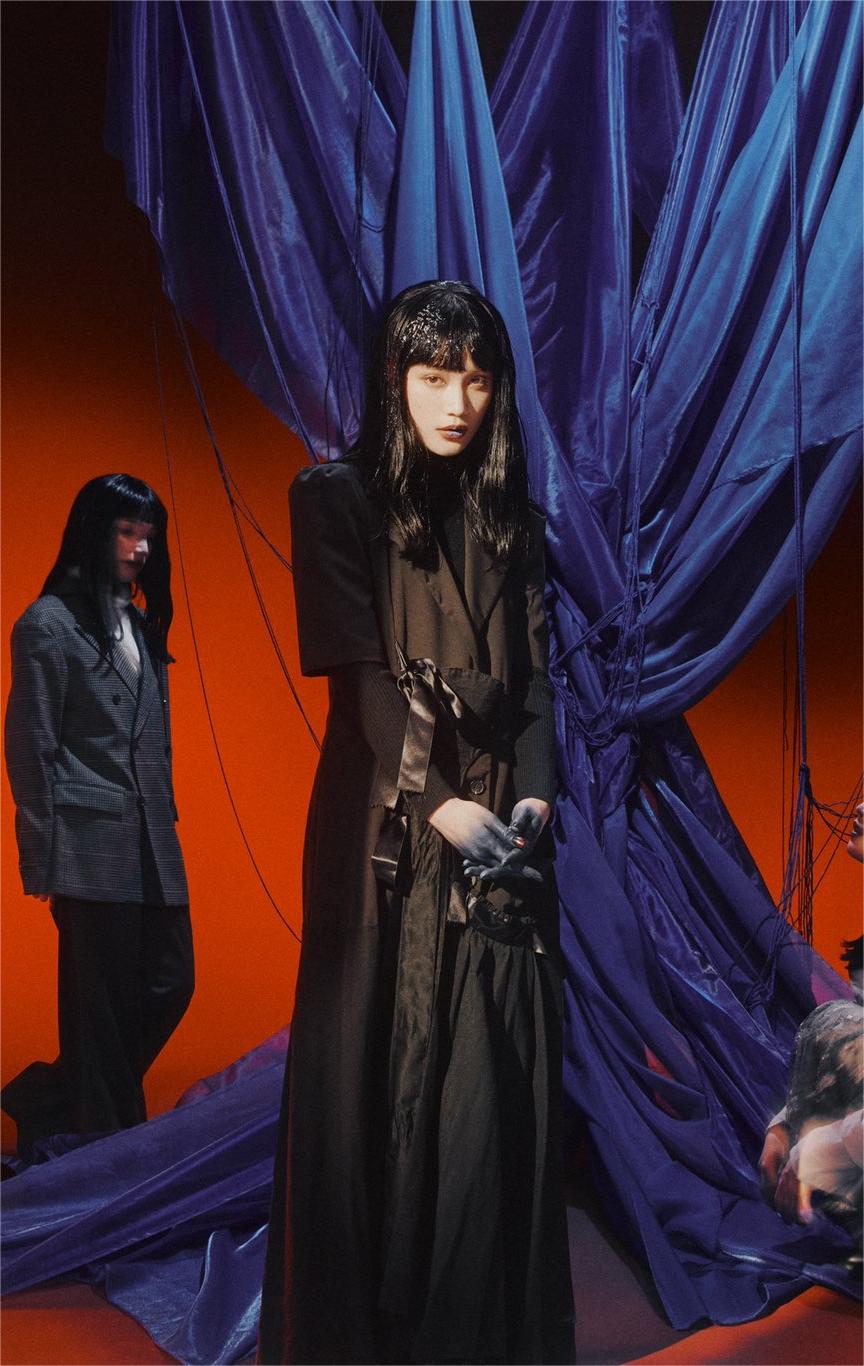 暴露的爱这样的夜晚是谁的错