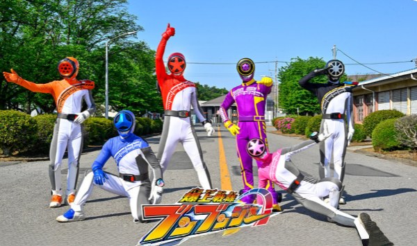 爆燃战队奔奔者中文版