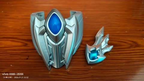 小果上传国代系列赛罗究极手镯泽塔新生代胸针