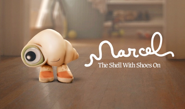 穿着鞋子的贝壳马塞尔